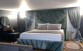 City Center Hotel